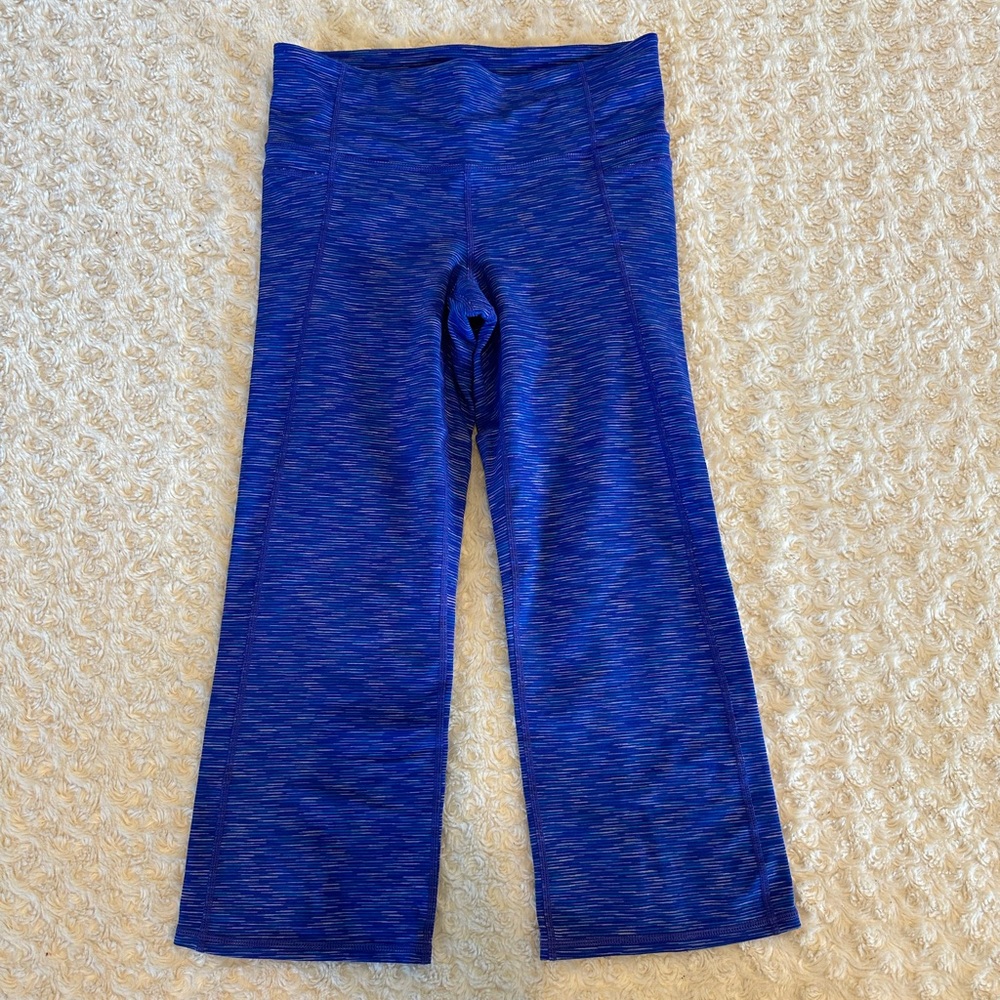 Athleta Cropped Pant Split Back Hem - image 1